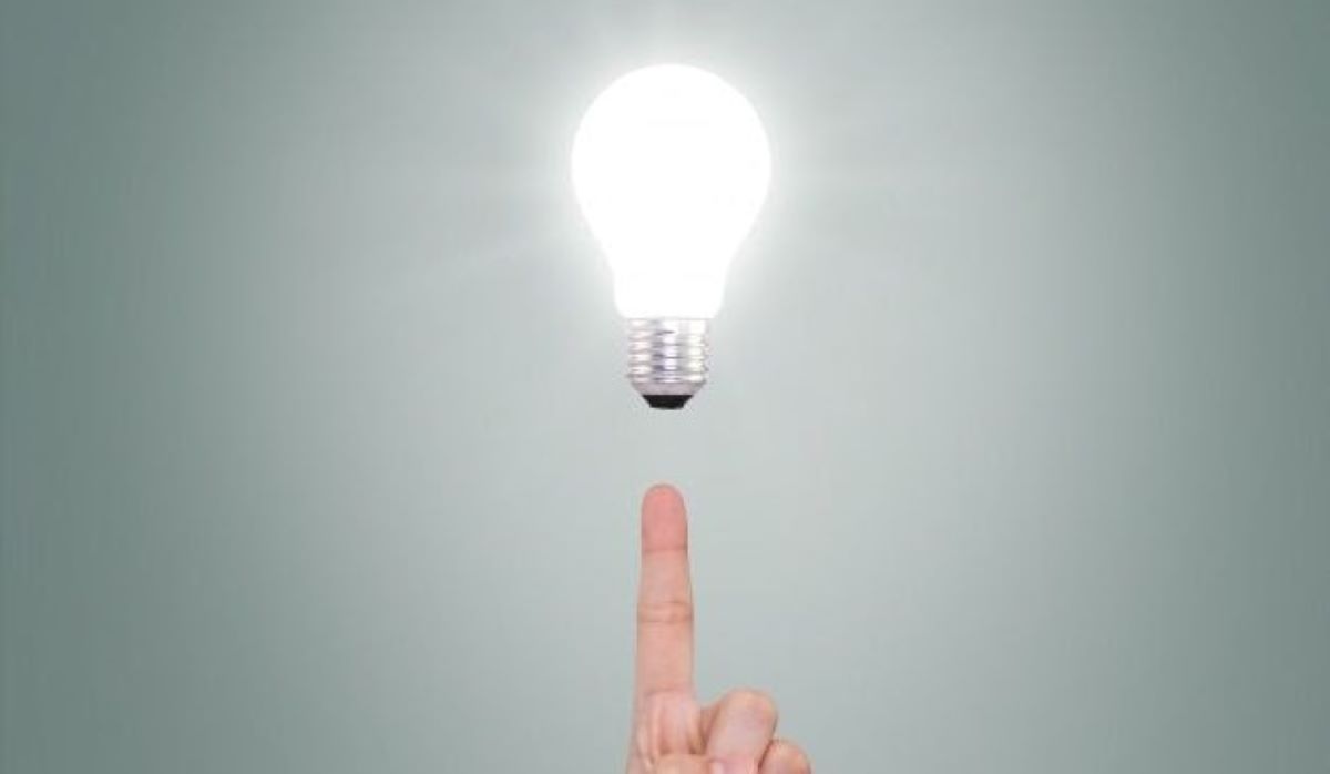 Poupe na conta: dicas para economizar na energia elétrica de casa