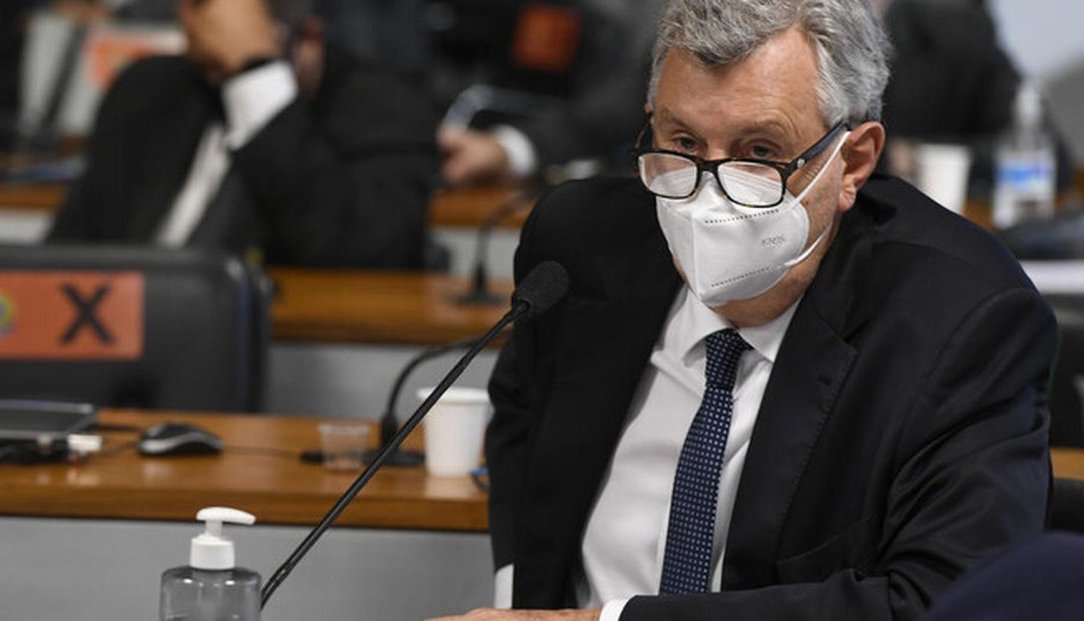 CPI da Covid-19 também precisa investigar governadores e prefeitos, diz senador