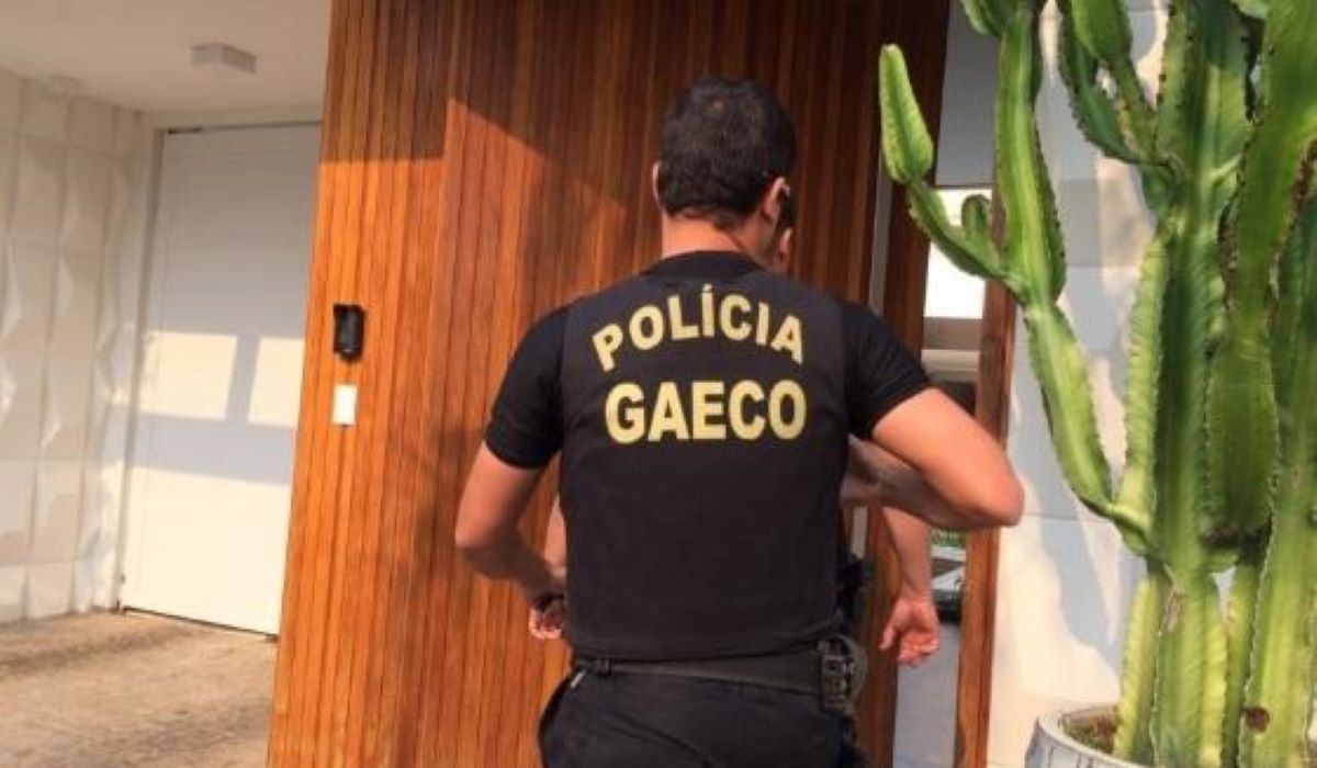 Gaeco cumpre mandados em condomínios de luxo em Cuiabá
