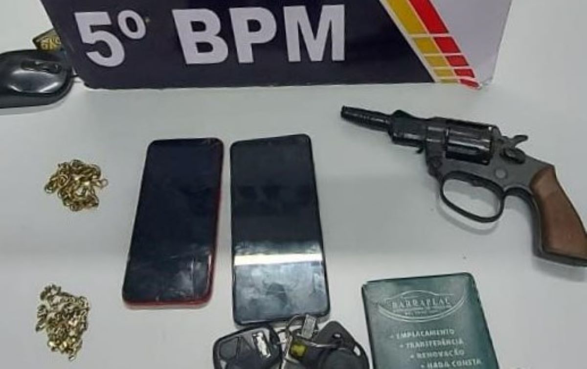 Rondonópolis | Dupla é presa após cair em barranco com veículo roubado