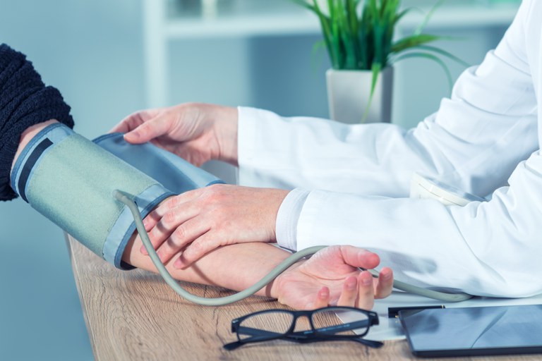 Saiba como descobrir e prevenir a hipertensão arterial