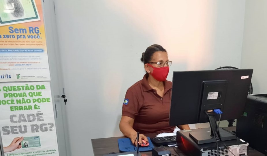 Tesouro começa a emissão da nova carteira de identidade por meio do Kit Biométrico