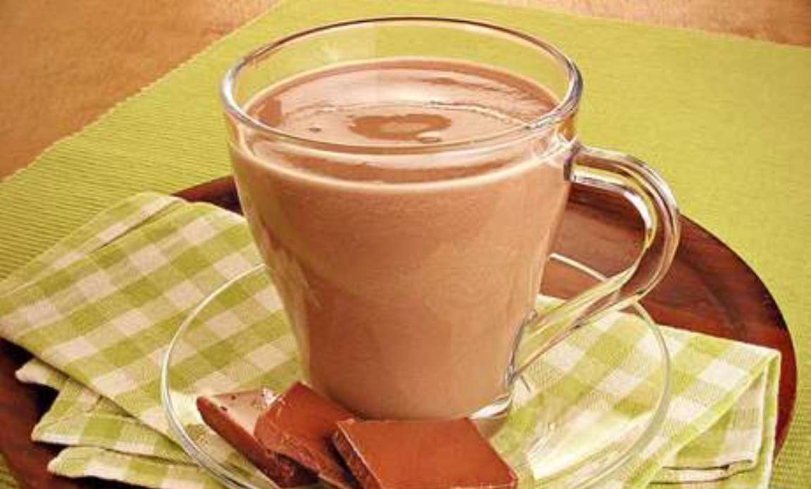 Chocolate quente tradicional para deixar o dia mais quentinho