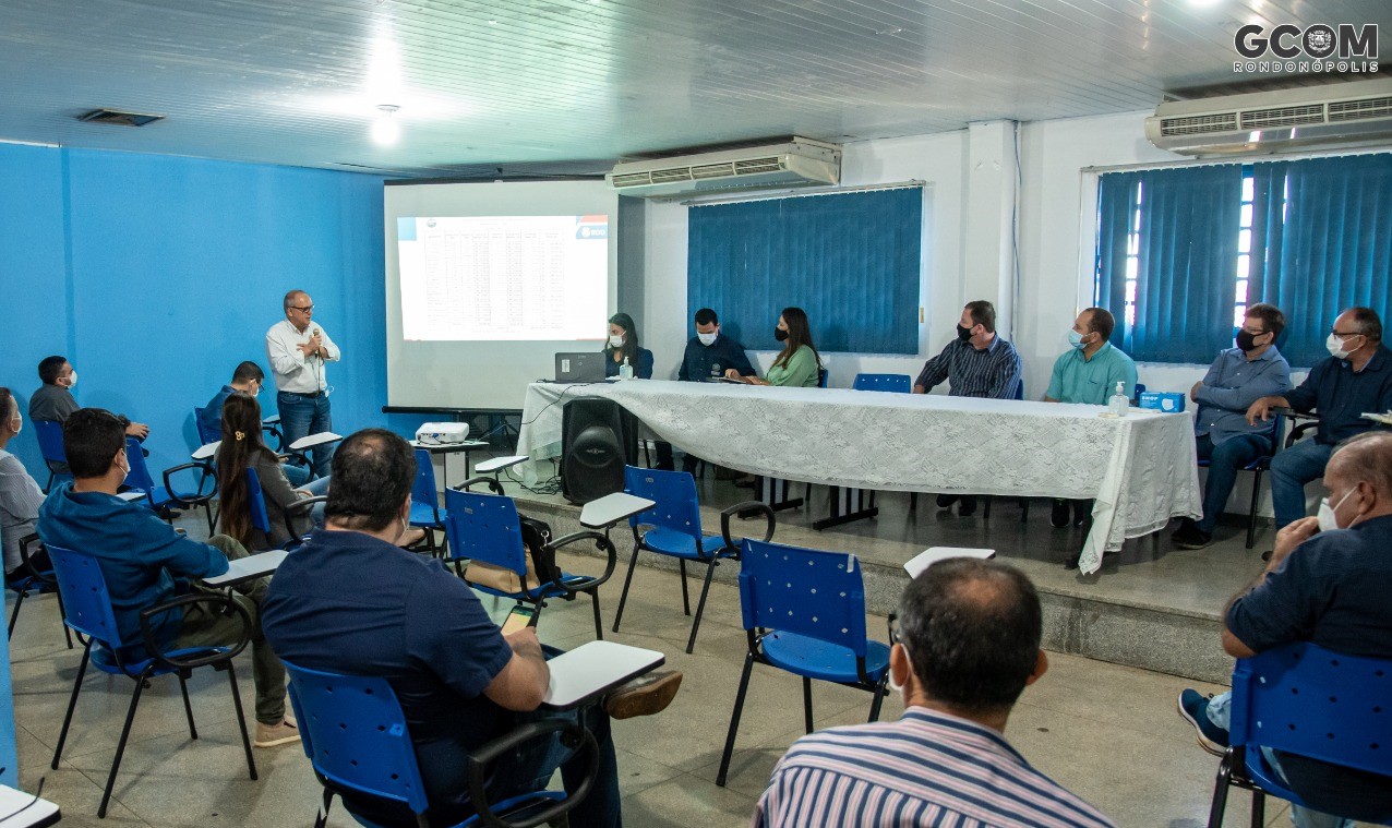 Rondonópolis lidera encontro com prefeitos da região Sudeste para ampliação do atendimento de pacientes