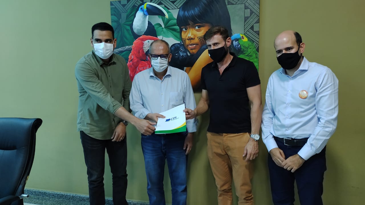 Rondonópolis | Prefeito recebe diretores da CDL e reforça parceria com o setor comercial local