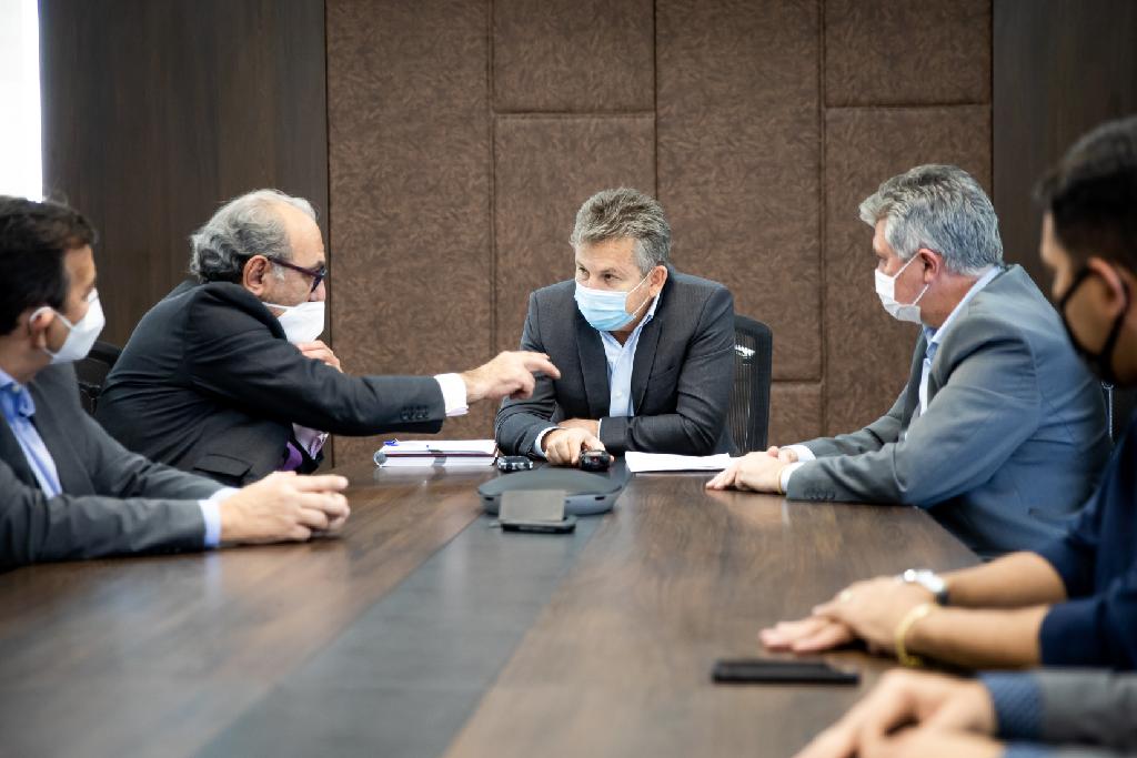 Governo do Estado assina contrato para implantar radiocomunicação digital em 50 municípios