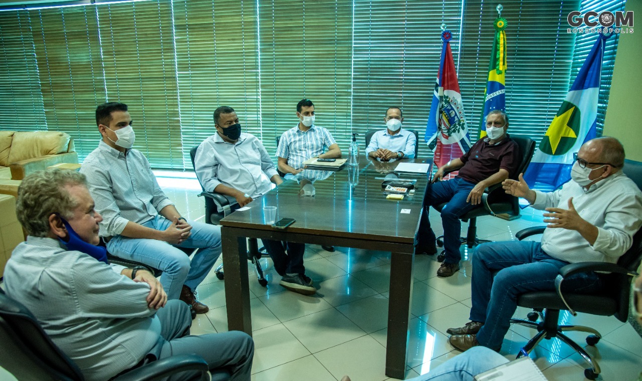 Prefeito recebe presidente do Comper e Fort Atacadista que anuncia vinda do grupo para Rondonópolis