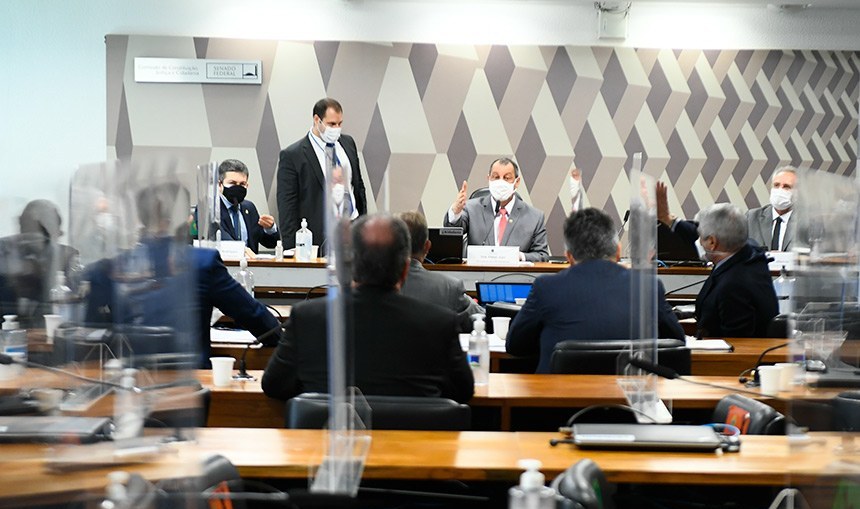 CPI vai ouvir especialistas contra e a favor da cloroquina no tratamento contra covid