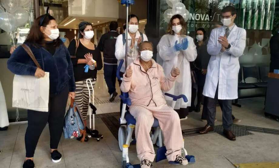 Caso raro, paciente supera transplante e covid aos 67 anos