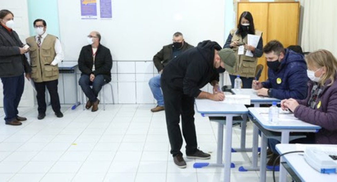 Observadores internacionais acompanham eleições brasileiras
