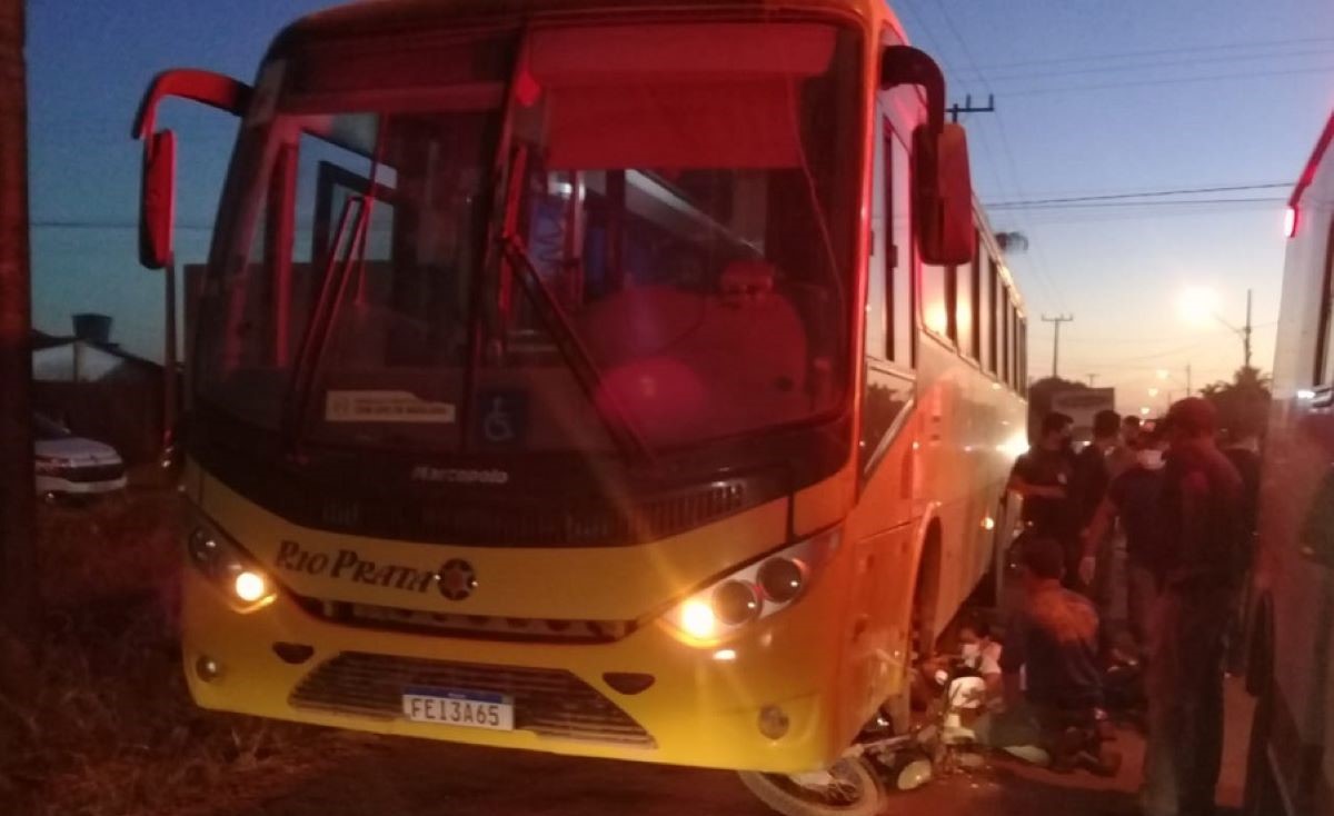 Aripuanã | Acidente entre motos e ônibus deixa jovem de 17 anos morto
