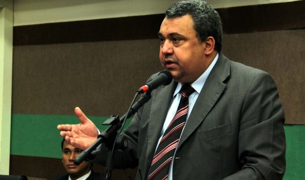 Justiça manda ex-presidente da Câmara de Cuiabá e mais duas pessoas devolverem mais de R$ 5 milhões aos cofres públicos