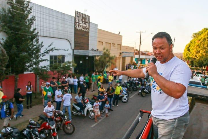 Líder da direita de Rondonópolis comanda movimento em defesa do voto impresso