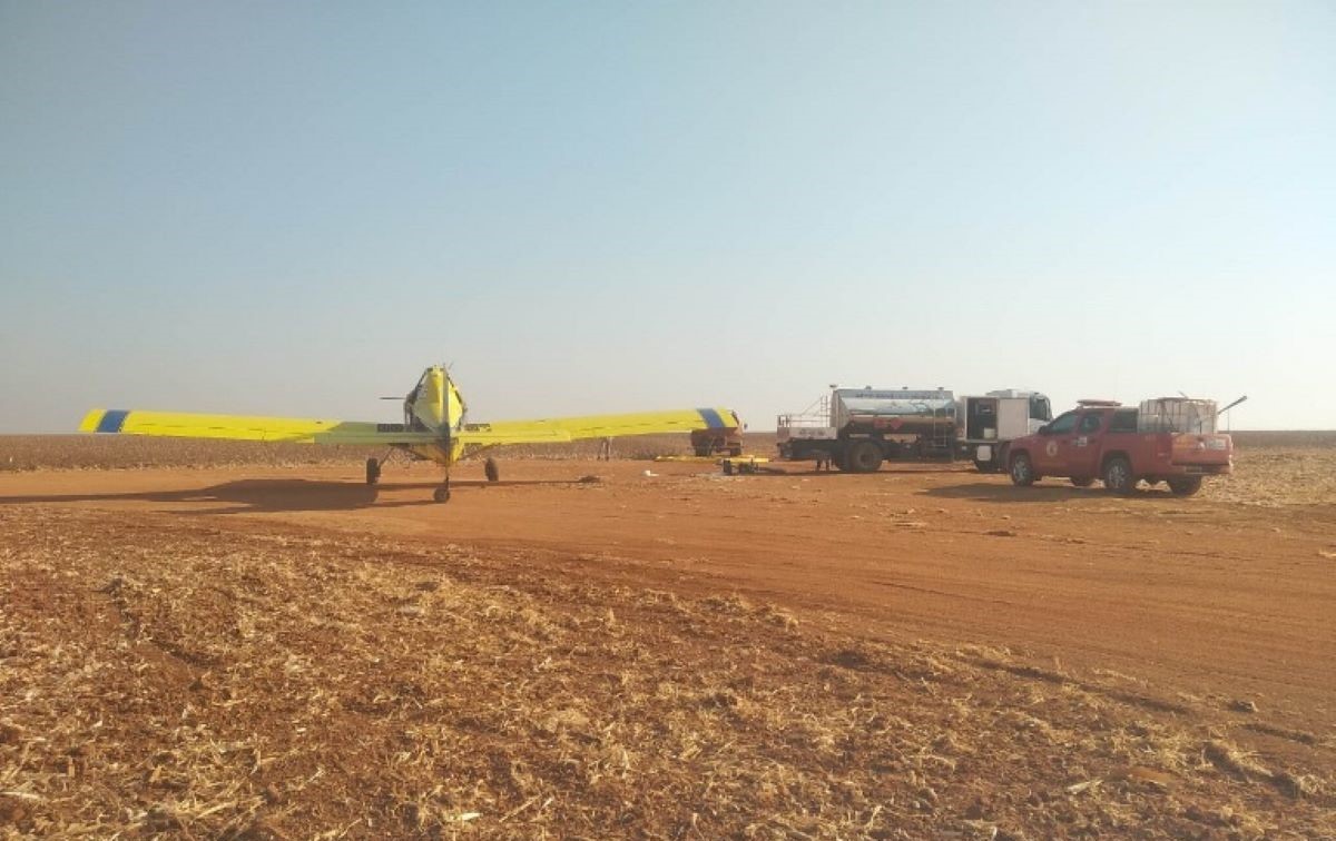 Jaciara | Corpo de Bombeiros Militar combate incêndio em duas fazendas