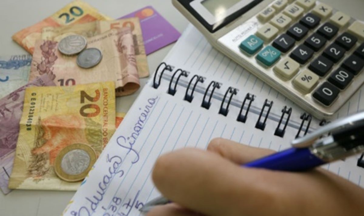 Educação Financeira: parceria entre MEC e CVM formará 500 mil docentes em 3 anos