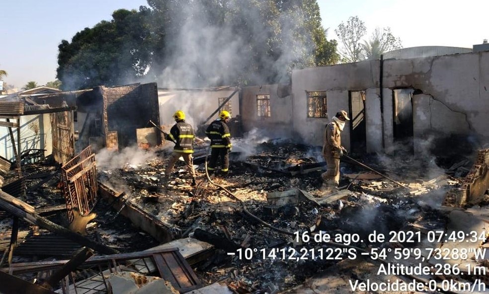 Mato Grosso | Mulher morre carbonizada em incêndio