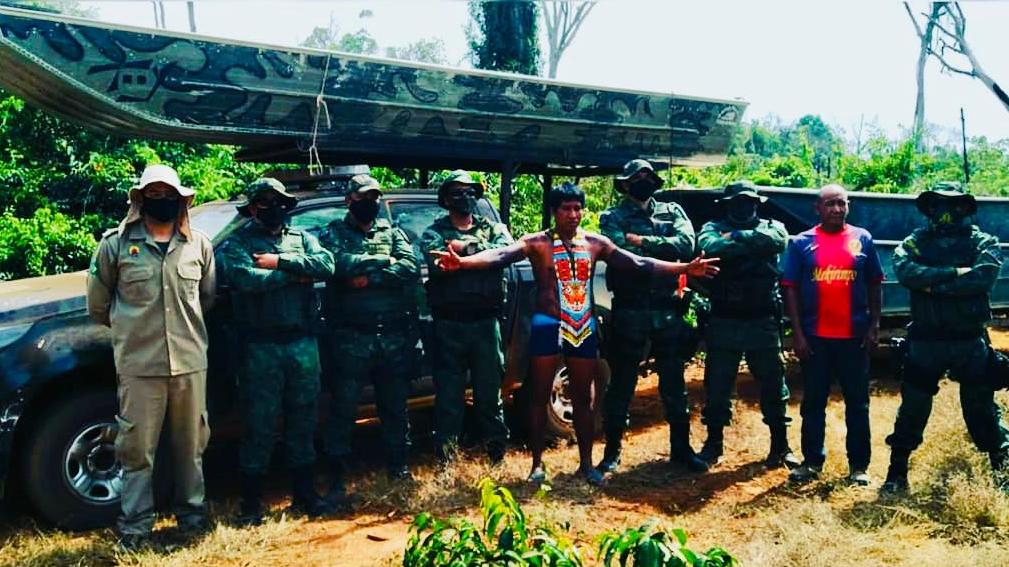 Policia Ambiental de Rondonópolis realiza translado de embarcações sequestradas