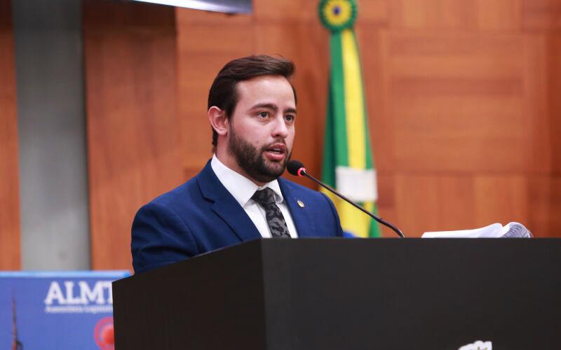Deputado indica que governo de MT garanta gratuidade em exames genéticos que detectam a trombofilia nas mulheres