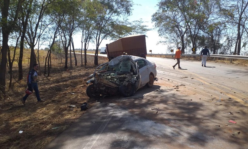 Mato Grosso | Acidente causado por carro na contramão mata 3 pessoas
