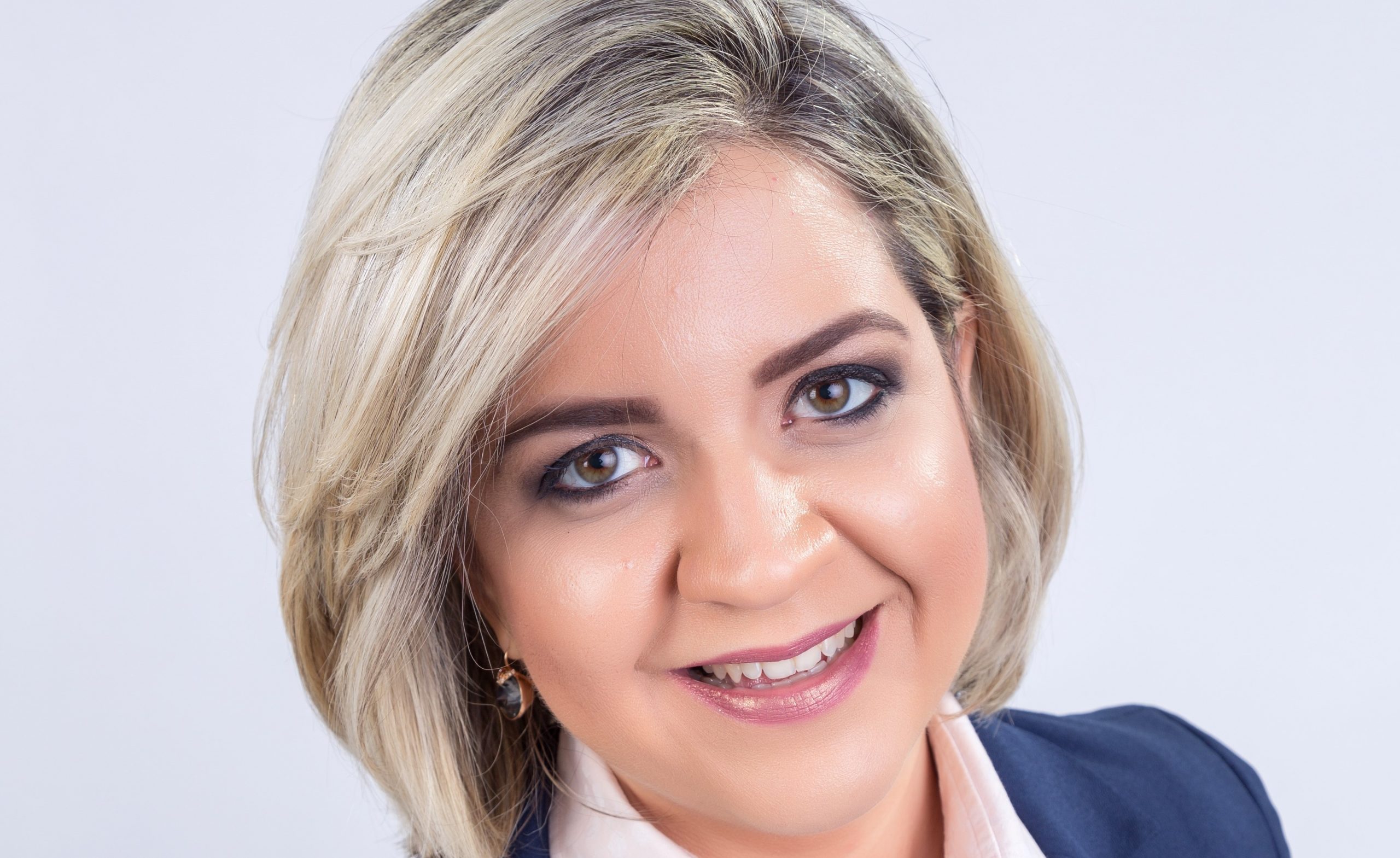 Psicóloga inaugura clínica voltada para empresas que cuidam da saúde mental dos colaboradores, em Cuiabá