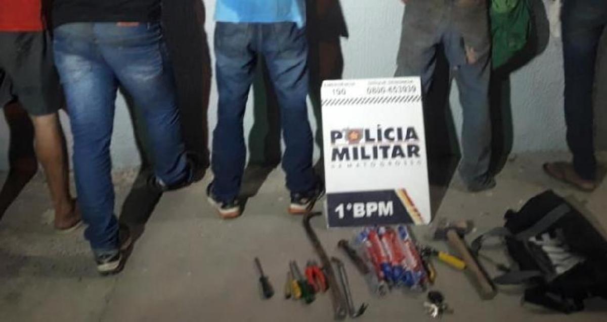 Policiais impedem furto a concessionária de veículos e prende quadrilha em flagrante