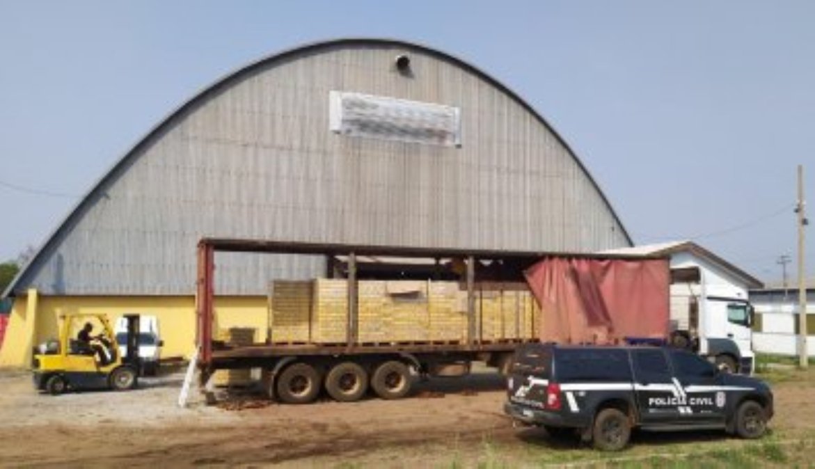 Ação conjunta apreende carga de cerveja, avaliada em R$ 230 mil, que iria para a Bolívia por contrabando