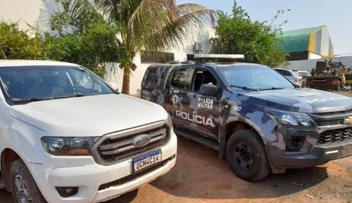 Força Tática recupera caminhonete roubada em Sinop e prende dois suspeitos em Nova Mutum