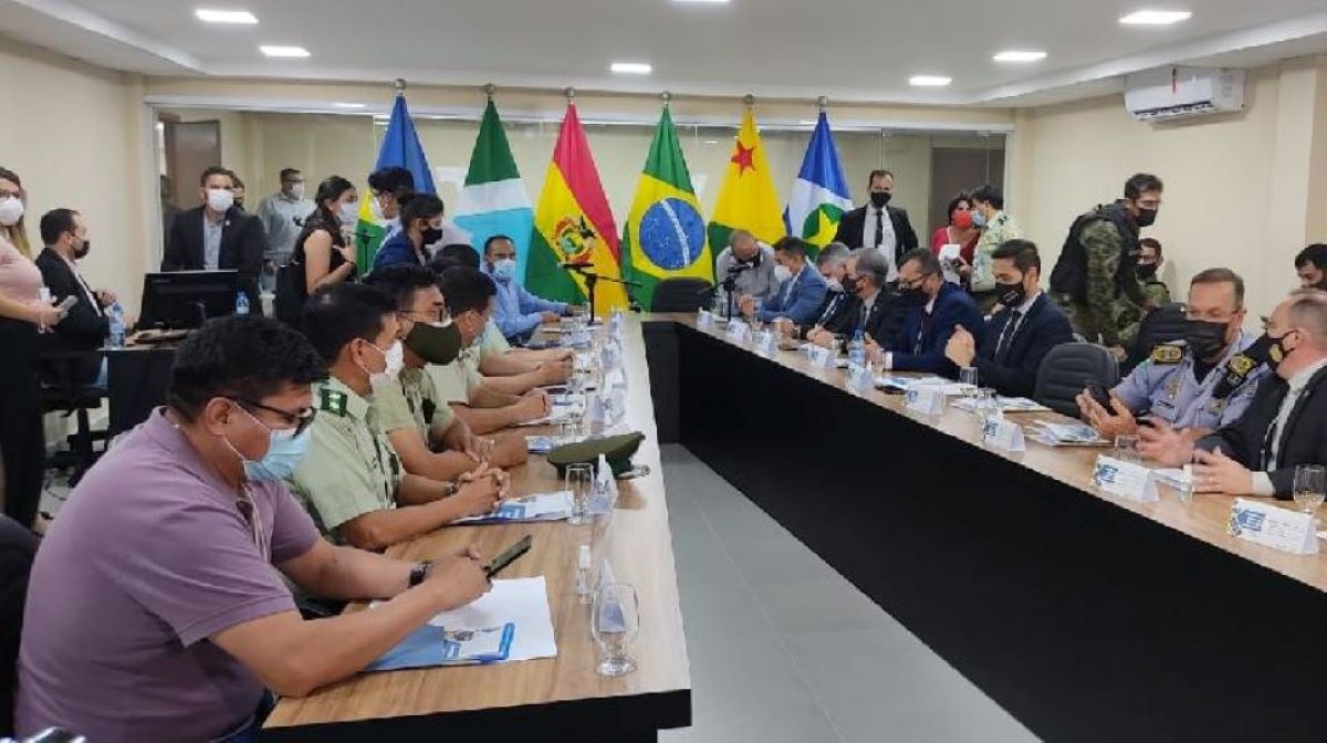 Quatro estados brasileiros e Bolívia se unem no combate às facções criminosas