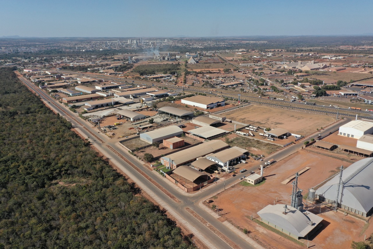 Rondonópolis | Prefeitura inaugura obras de pavimentação e drenagem dos Distritos Industriais na segunda-feira