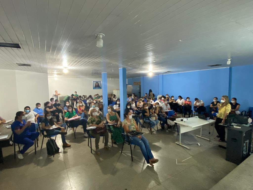 Rondonópolis | Enfermeiros da Atenção Básica participam de treinamento