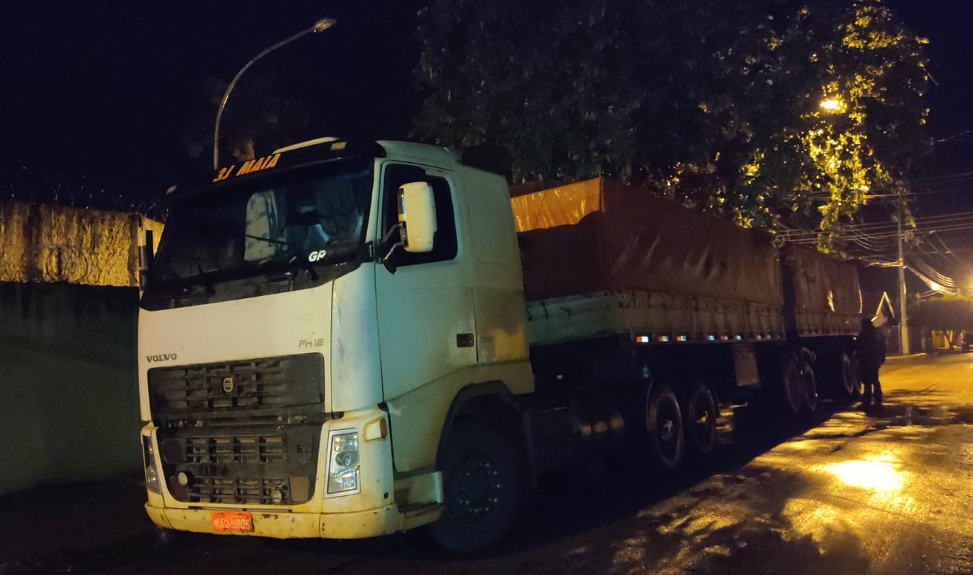 Pedra Preta | Motorista é preso suspeito de furtar carga de soja