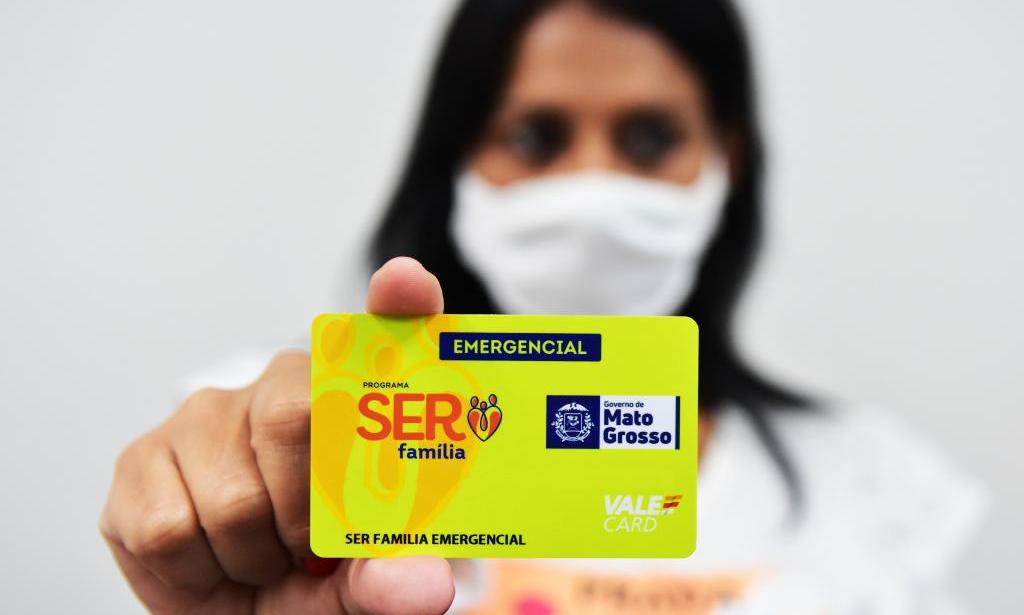 Auxílio do Governo de MT vai complementar renda de 100 mil famílias em situação de extrema vulnerabilidade