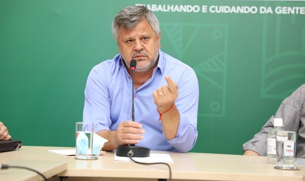 Cuiabá | Stopa anuncia demissão de 116 servidores temporários que levaram ao afastamento de Emanuel Pinheiro