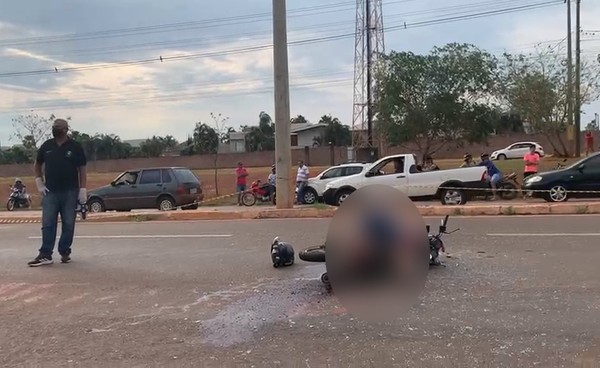 Rondonópolis | Motociclista morre após bater veículo na traseira de carro