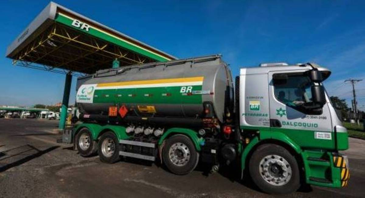 Ministério da Justiça notifica Petrobras sobre aumento de combustíveis