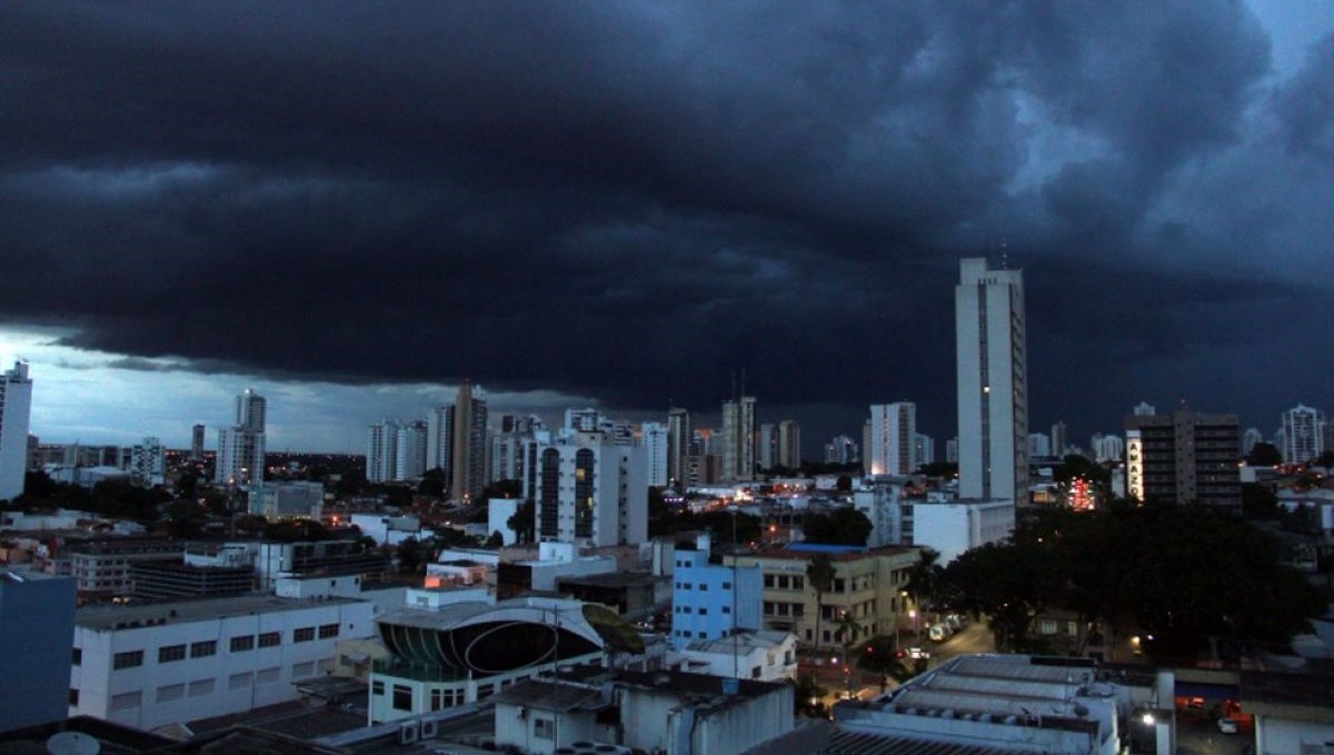 Cuiabá | Previsão de pancadas de chuva e temperaturas altas durante toda a semana