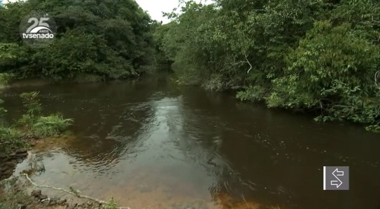Senado aprova projeto que permite edifícios às margens de rios e lagos em área urbana