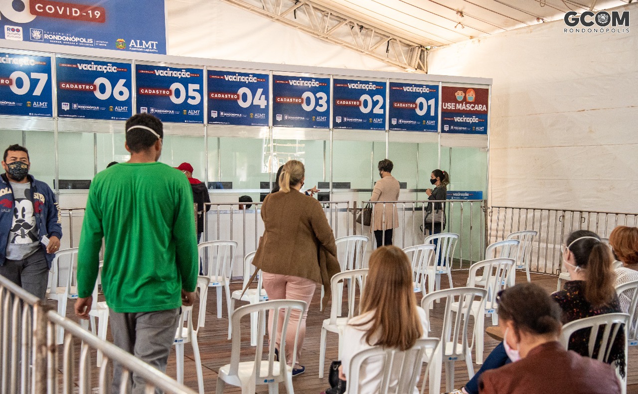 Rondonópolis | Nesta sexta-feira e sábado tem 1ª dose para adolescentes, dose de reforço e 2ª dose da Pfizer