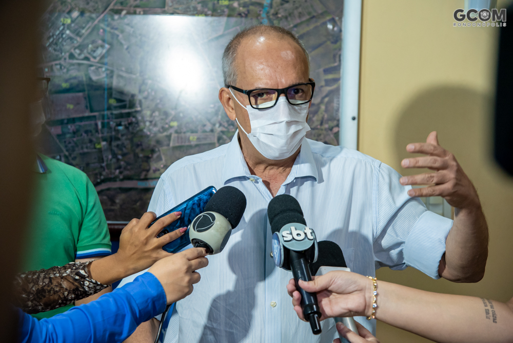 Rondonópolis | Prefeito mantém passaporte da vacina, anuncia início da dose de reforço e faz alerta para a população