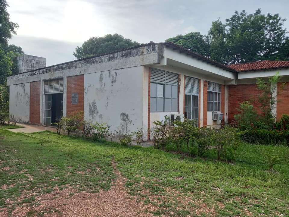 Situação caótica e insalubre do LTM do Indea/MT coloca servidores em risco; Prédio corre risco de desabar e Sintap/MT continua cobrando reforma