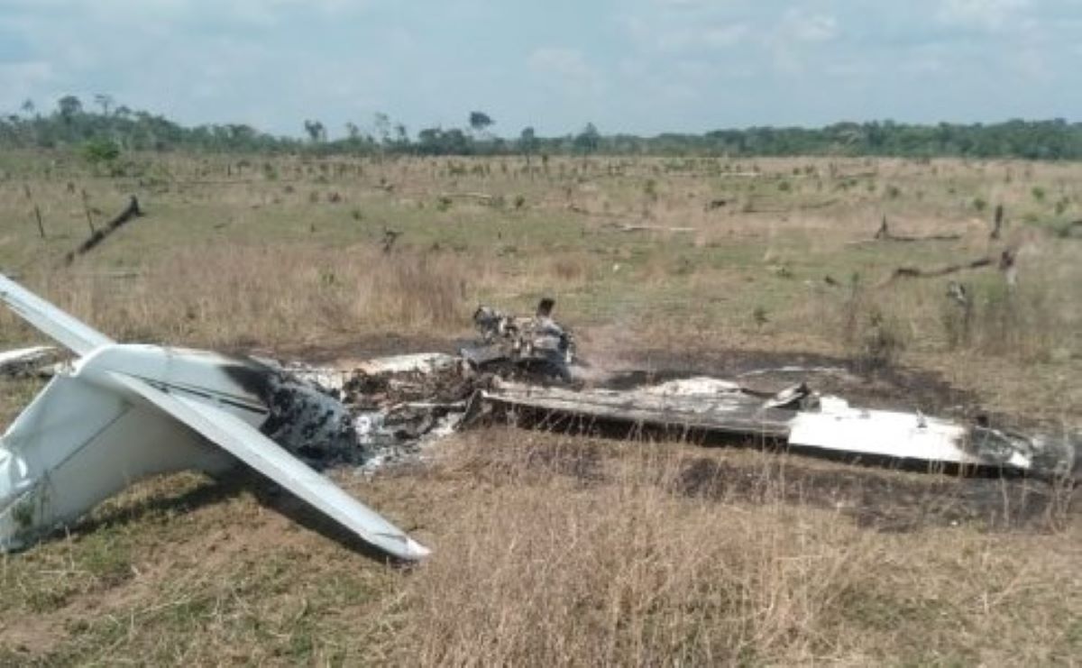 FAB abate avião carregado de cocaína no Norte de Mato Grosso
