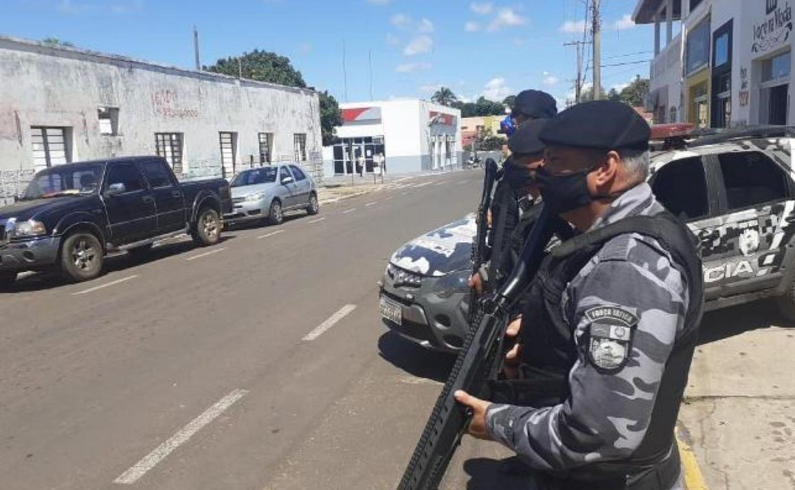 Cuiabá | Criminoso morre baleado durante confronto com policiais da Rotam