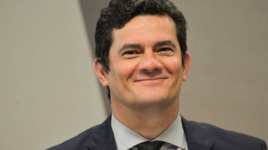 Sergio Moro fala em “Brasil justo para todos” ao confirmar filiação ao Podemos