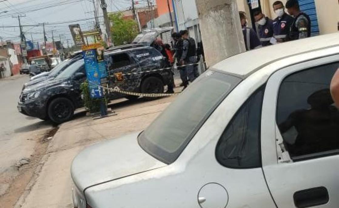 Cuiabá | Polícia Militar prende dois homens com carro roubado