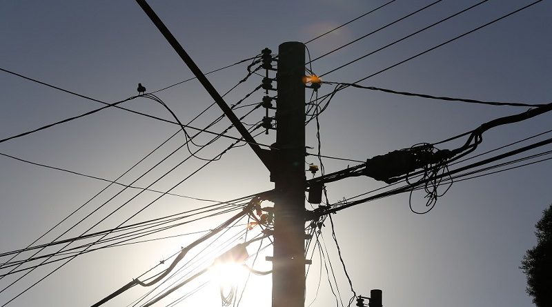 Oscilação de energia no centro de Rondonópolis: Acir exige posicionamento da Energisa
