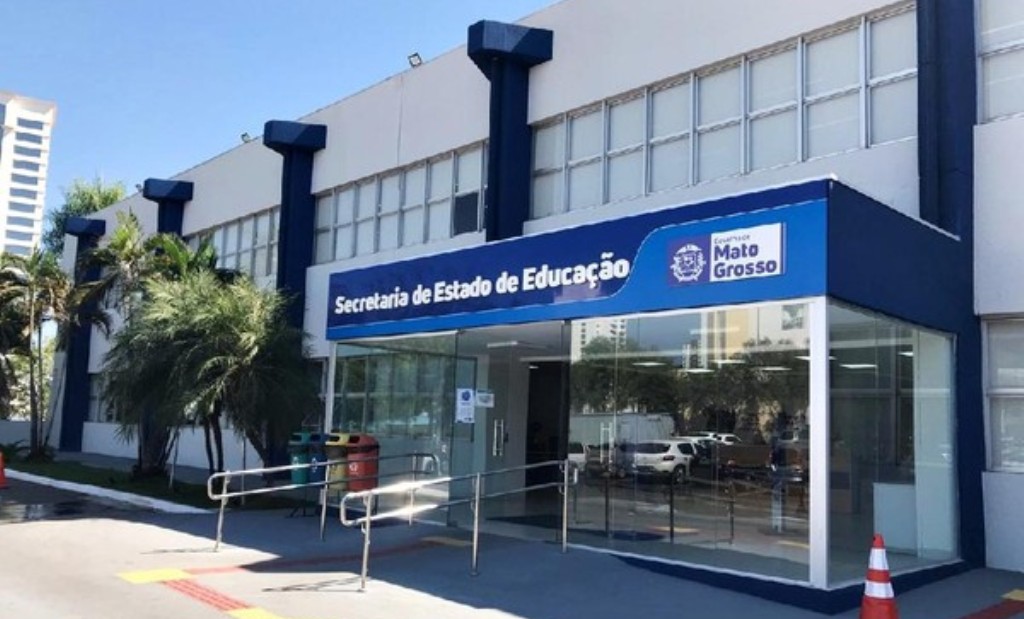 Mato Grosso | Seduc abre processo seletivo com salário de até R$ 4,4 mil