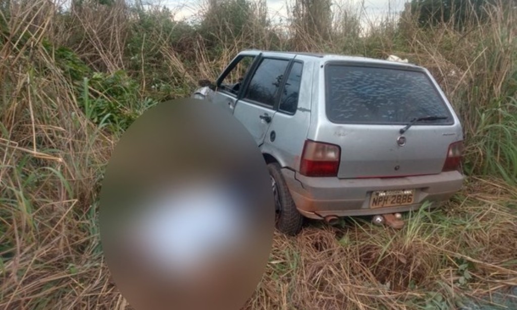 Motorista recusa ajuda após sofrer acidente de carro e morre