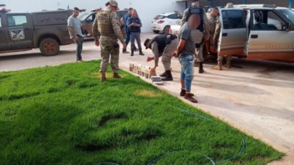 Mato Grosso | Polícia apreende carga de R$4,8 milhões de cocaína; 2 são presos