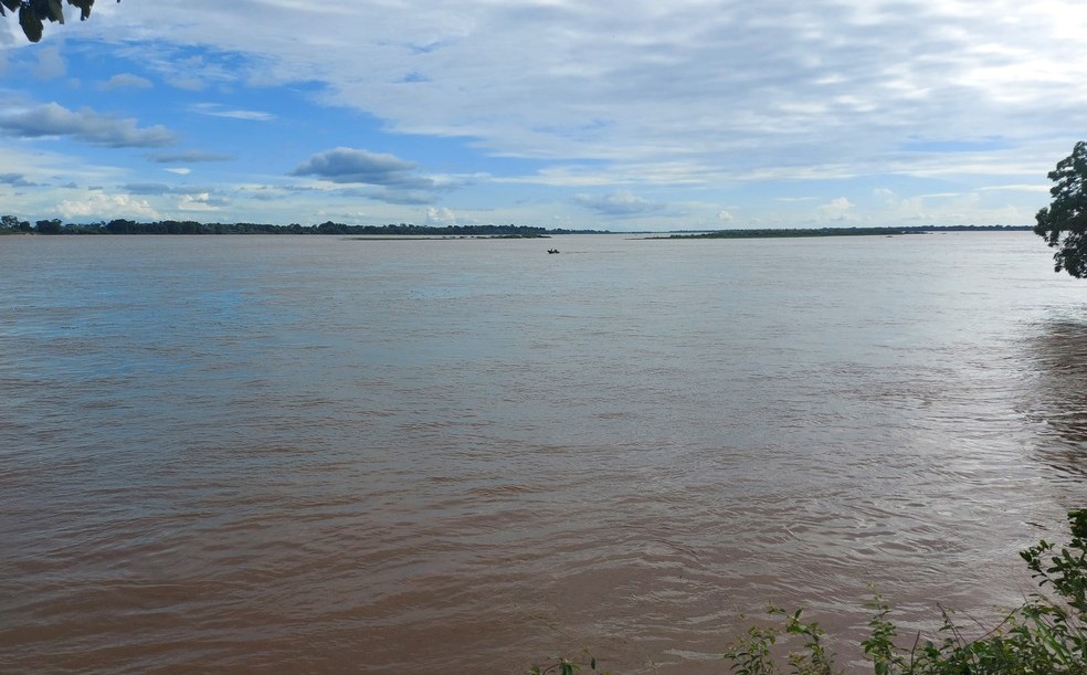 Naufrágio em Santana do Araguaia, no Pará, mata bebê e deixa seis pessoas desaparecidas