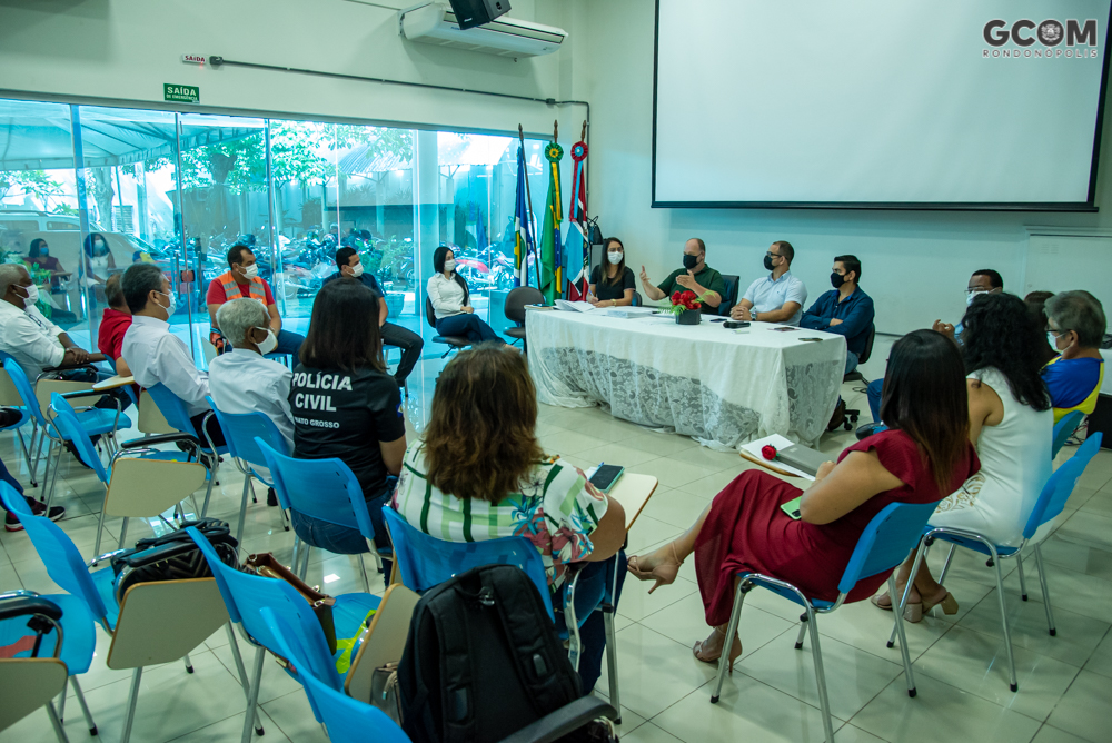SETRAT dá posse aos novos Conselheiros e anuncia medidas de melhorias no trânsito local